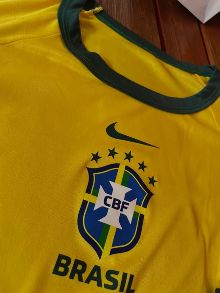 Dri Fit Brasil Amarela Side